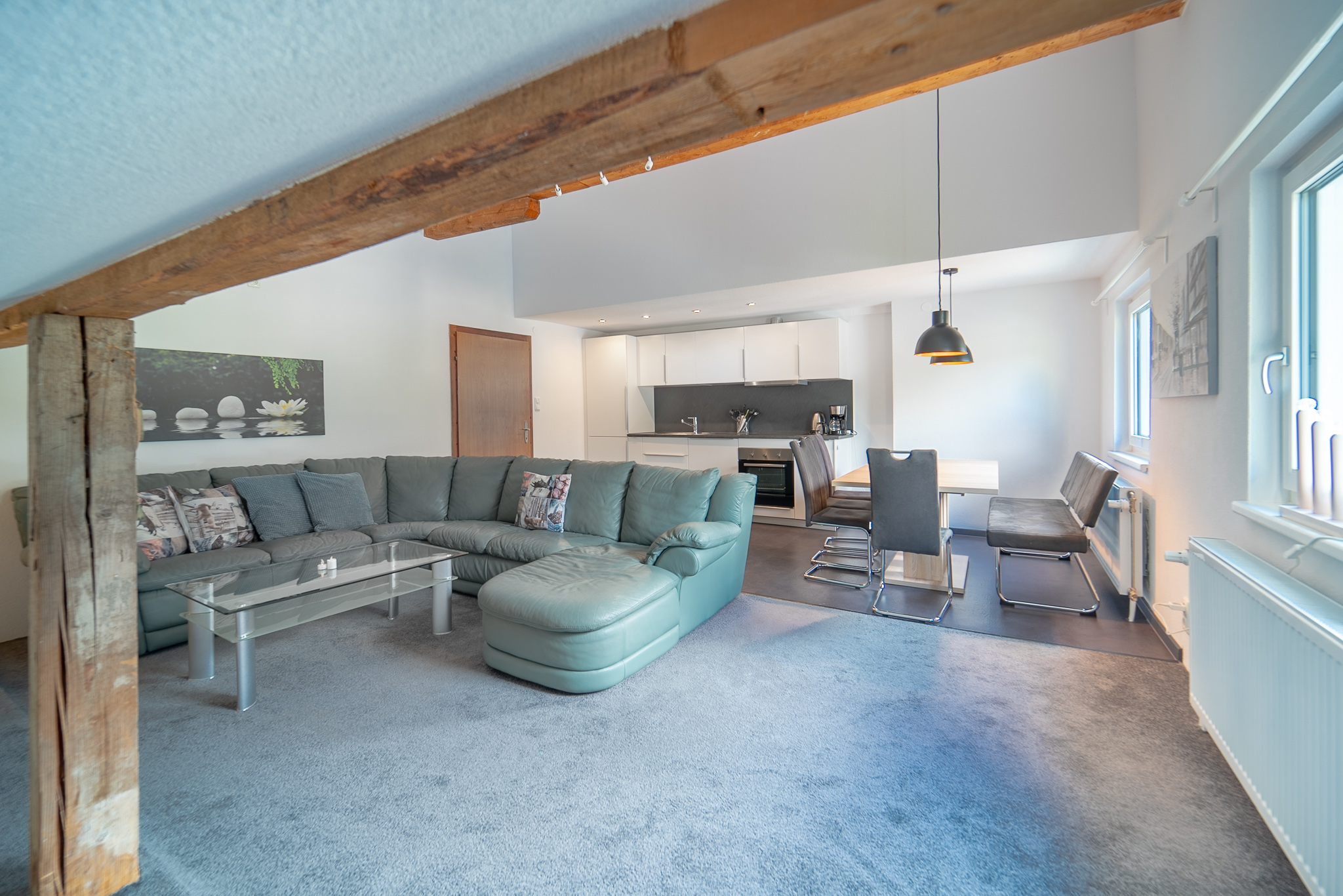 Eat-in kitchen in apartment 360
